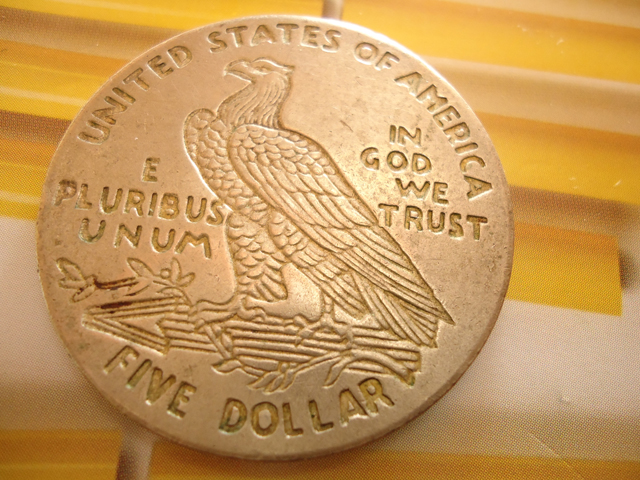 $5.00 Indian Head price guide obverse and reverse showing full design details